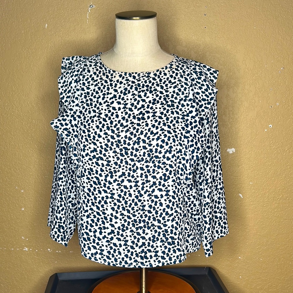 White/Black Blouse